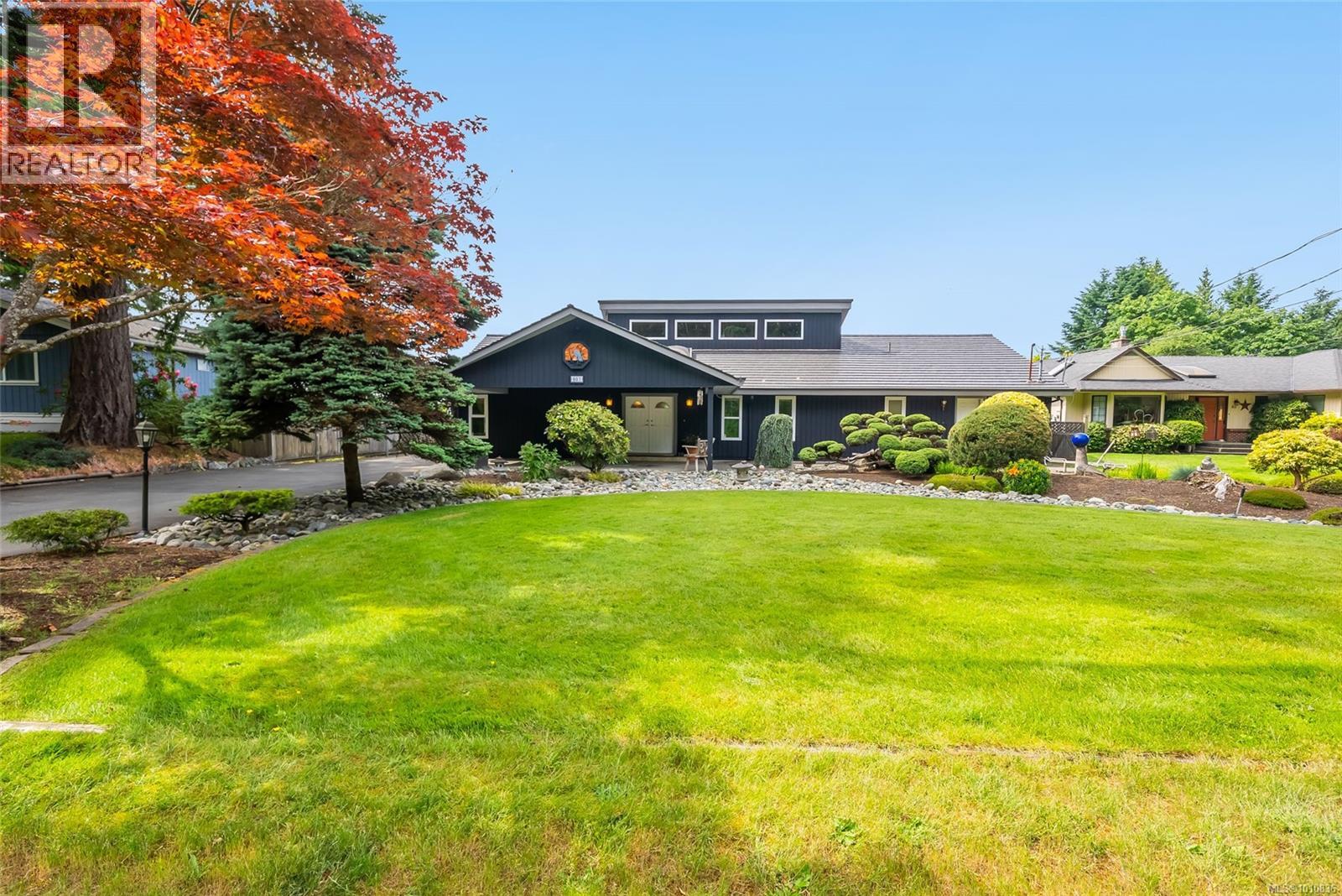 Photo 45 of 807 Shorewood Dr, Parksville BC