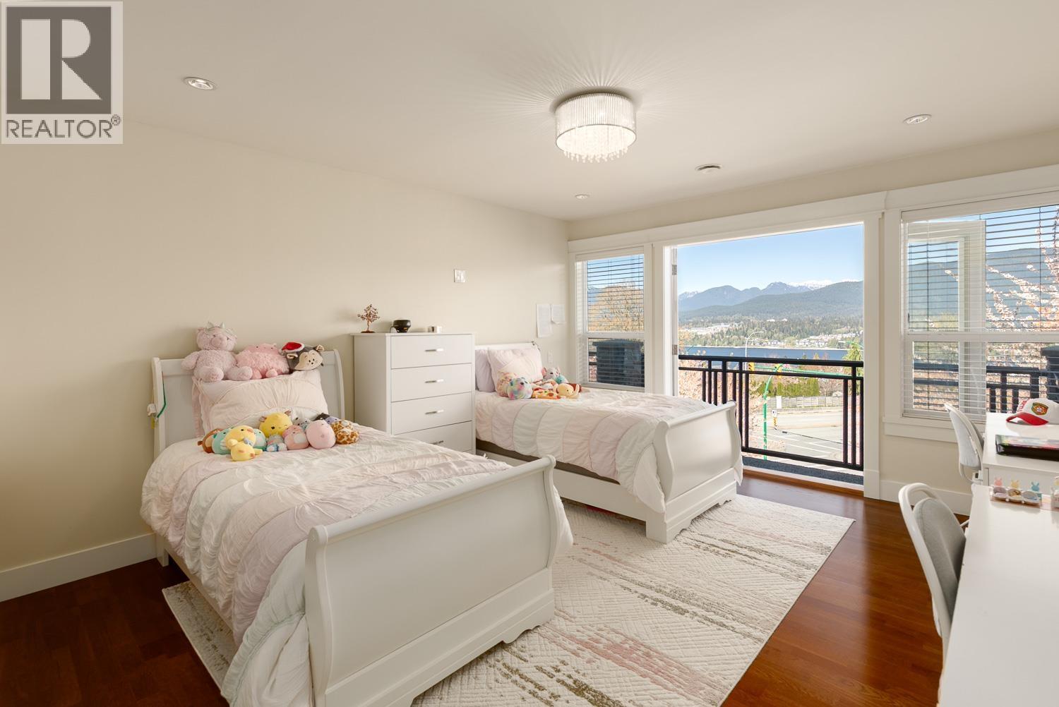 Photo 26 of 7120 Ridge Drive, Burnaby BC