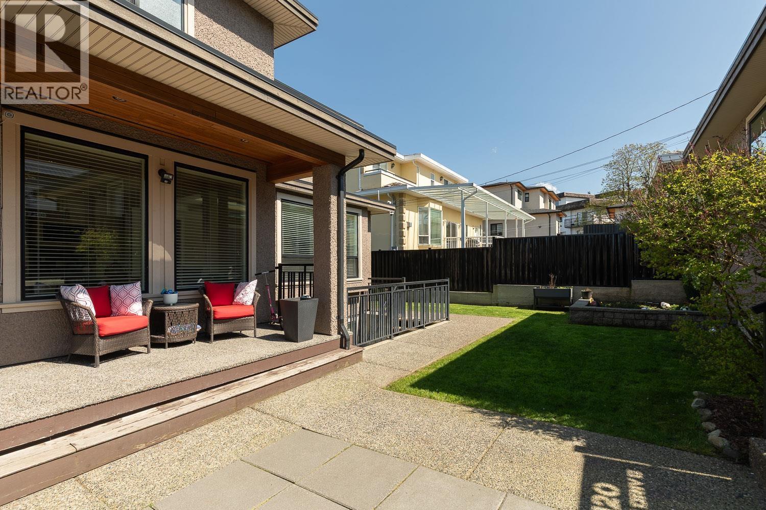 Photo 35 of 7120 Ridge Drive, Burnaby BC
