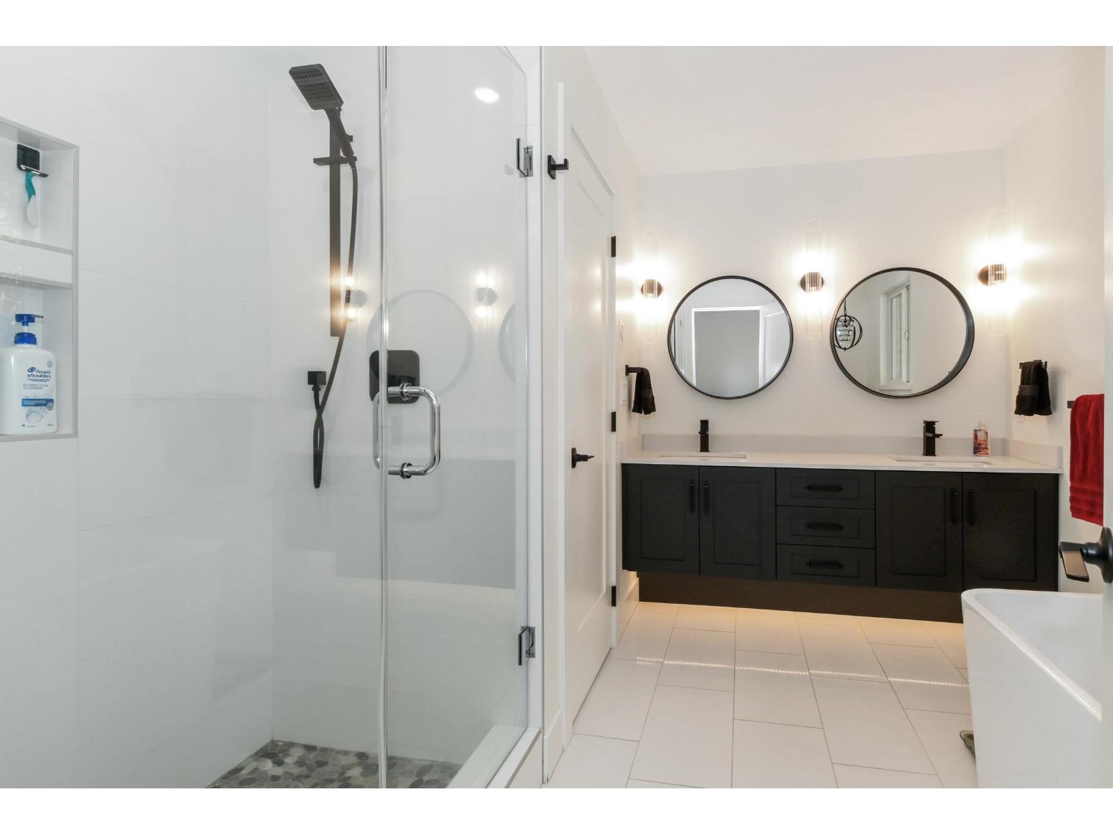 Photo 17 of 5081 244 Street, Langley BC