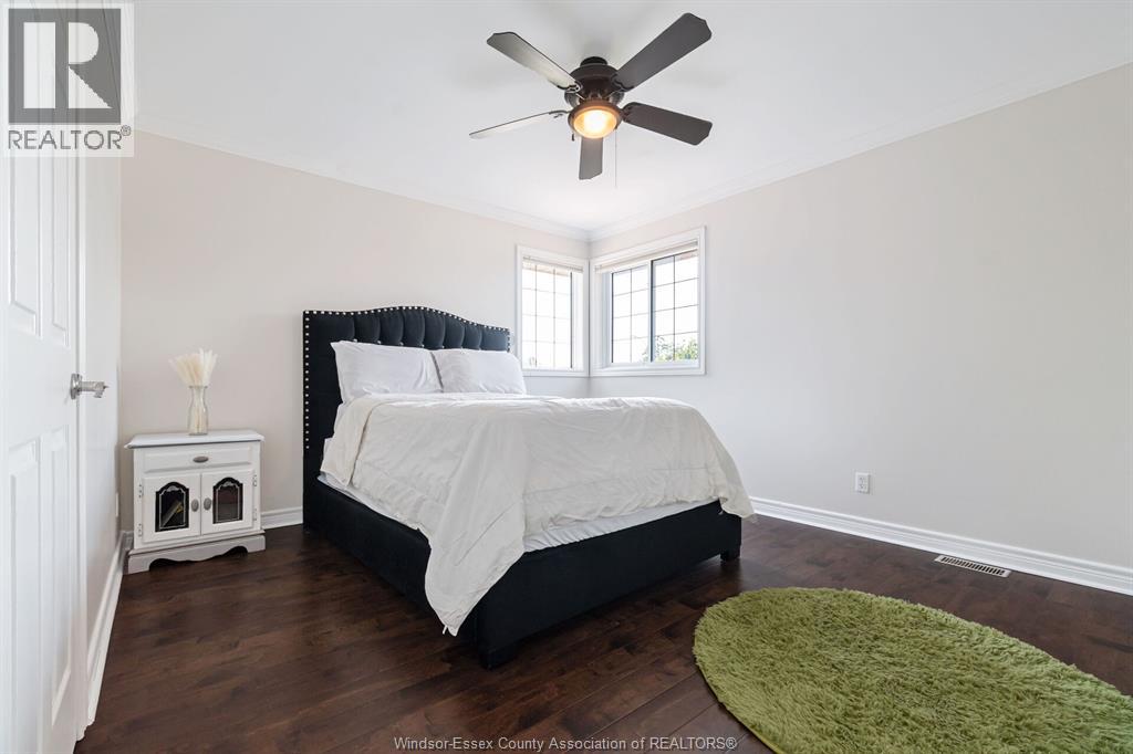 Photo 3 of 28 Carter Avenue, Leamington ON