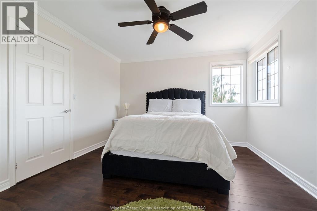 Photo 34 of 28 Carter Avenue, Leamington ON