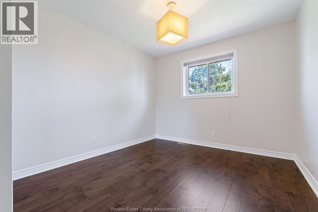 Photo 35 of 28 Carter Avenue, Leamington ON