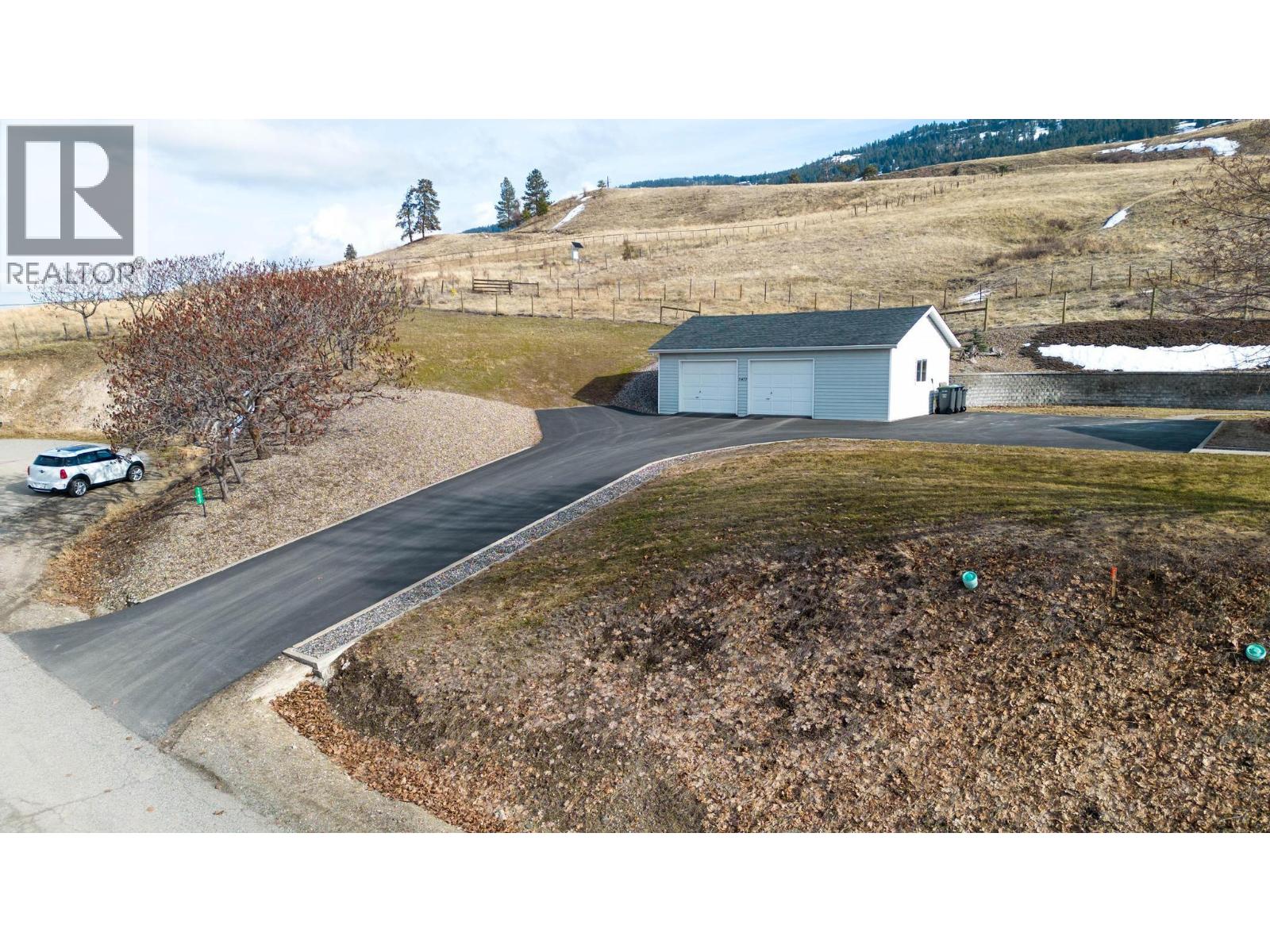 11487 Darlene Road, Lake Country