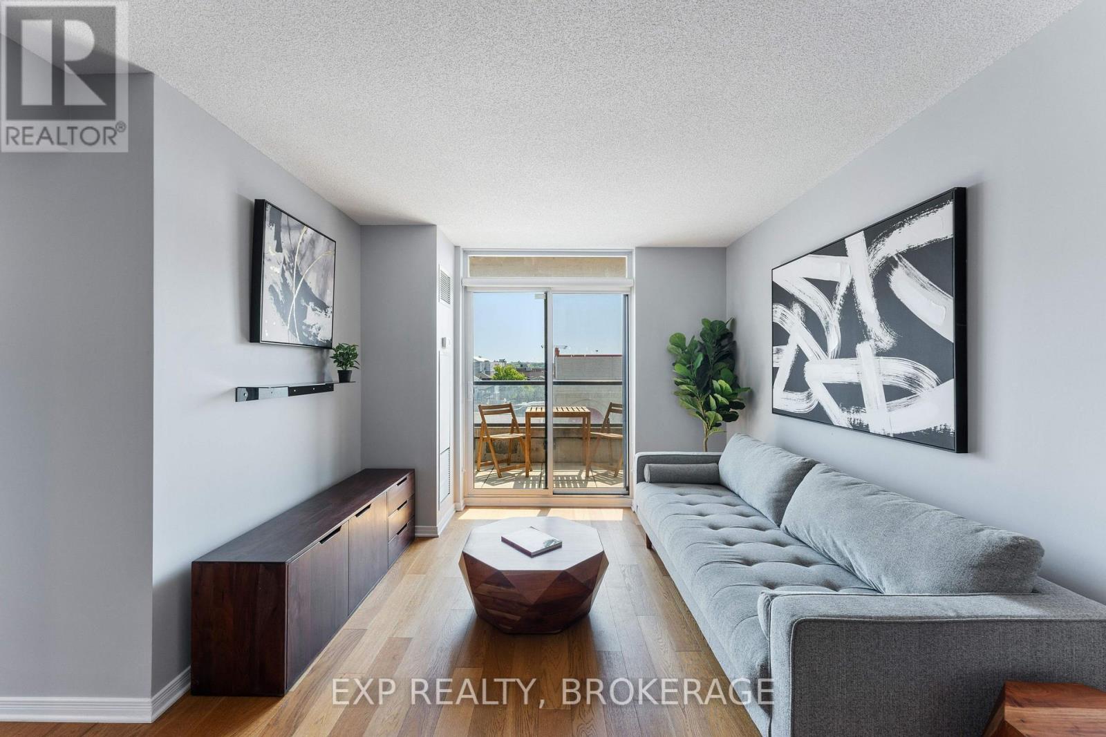 Photo 1 of 306 121 Queen Street, Kingston ON