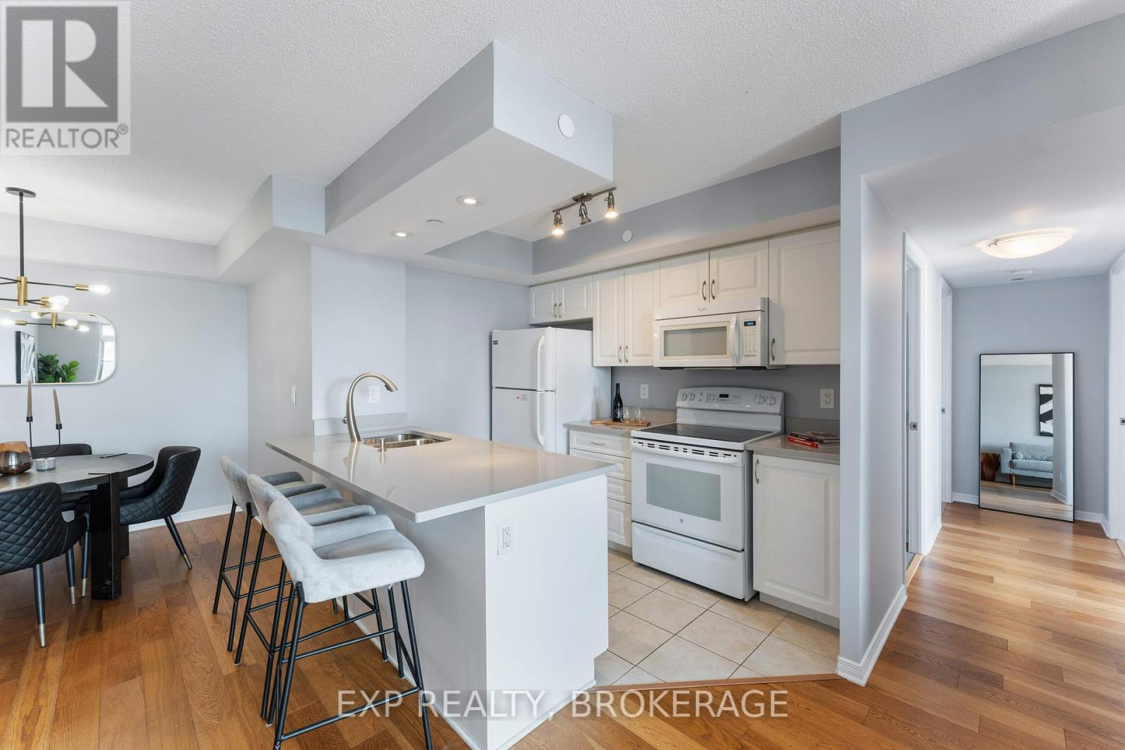 Photo 31 of 306 121 Queen Street, Kingston ON