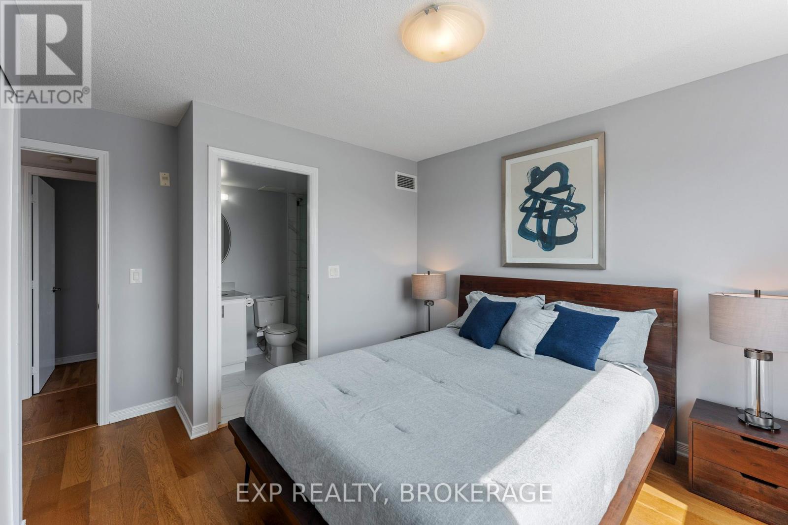 Photo 4 of 306 121 Queen Street, Kingston ON