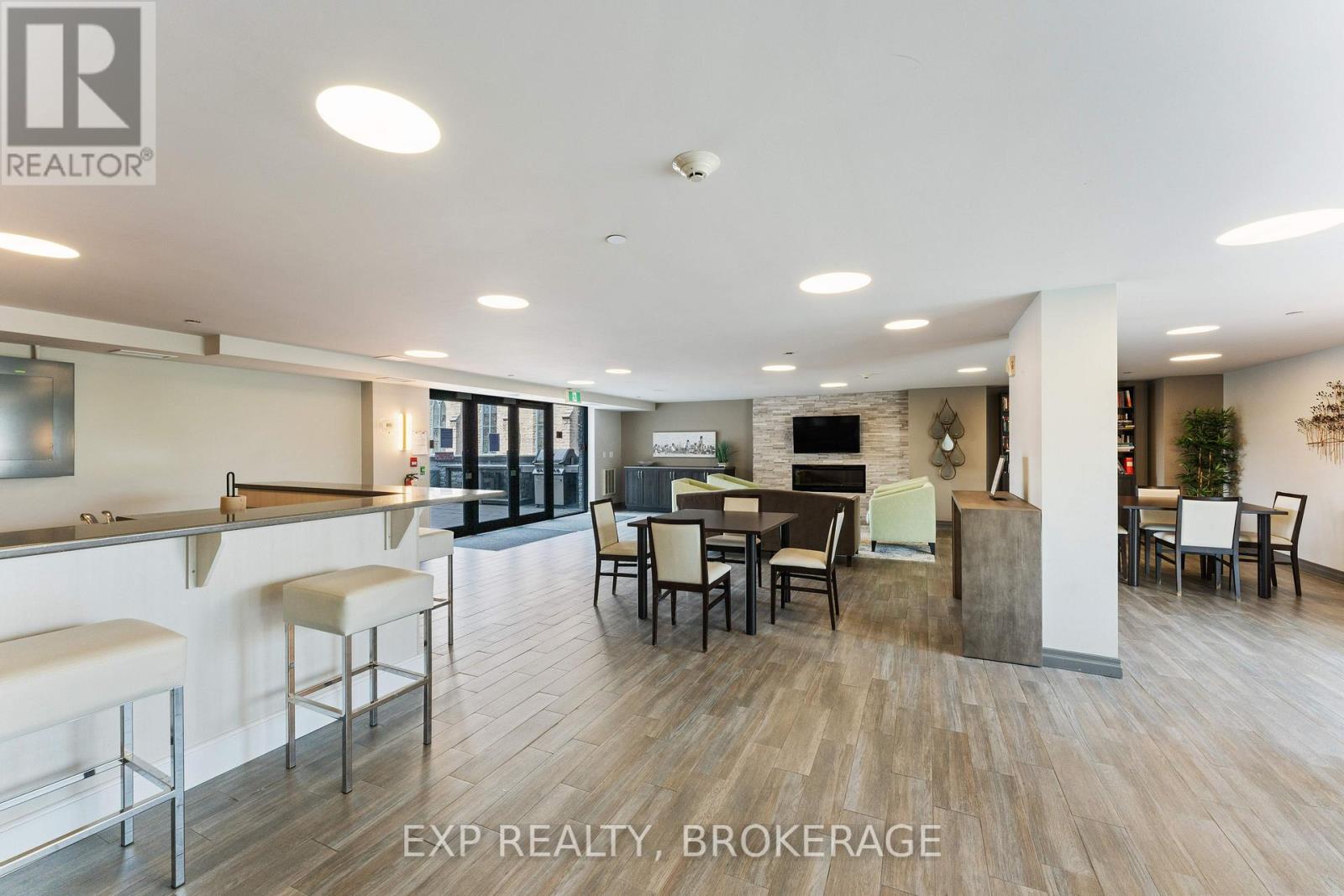 Photo 13 of 306 121 Queen Street, Kingston ON