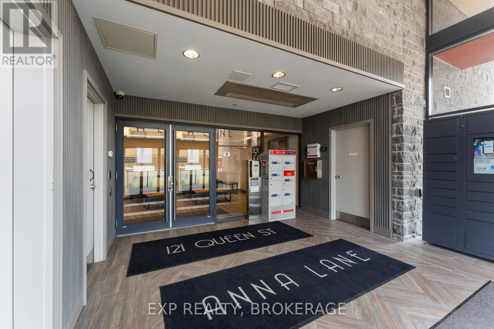 Photo 11 of 306 121 Queen Street, Kingston ON