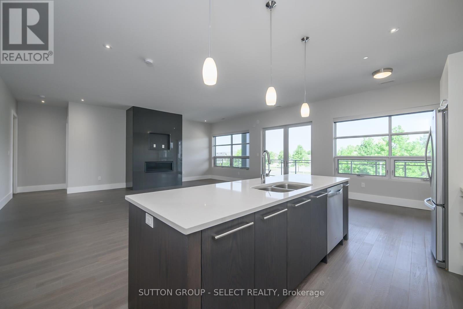 Photo 16 of 206 1705 Fiddlehead Place, London North ON