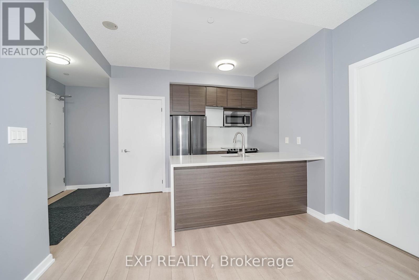 Photo 13 of 408 62 Forest Manor Road, Toronto ON