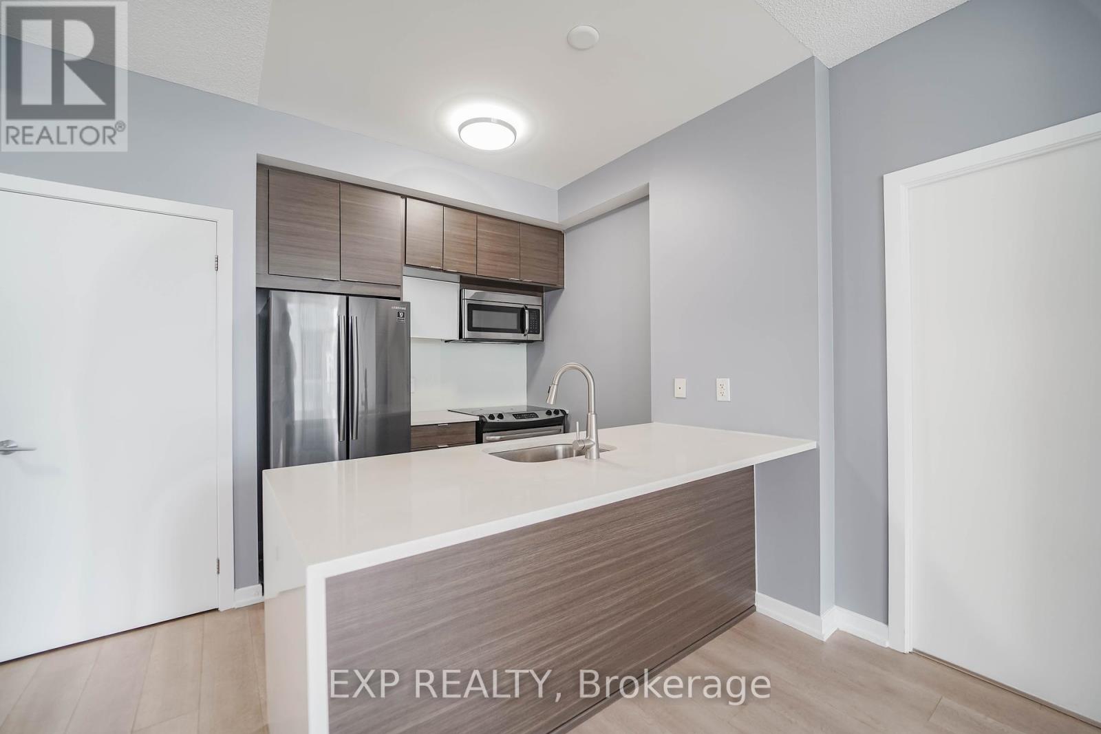 Photo 18 of 408 62 Forest Manor Road, Toronto ON
