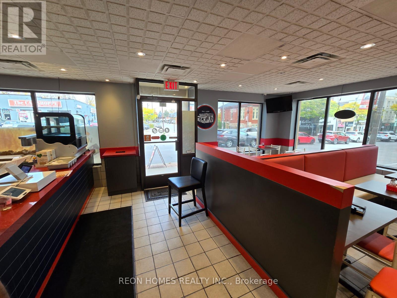 Photo 6 of 201 Dundas Street W, Whitby ON
