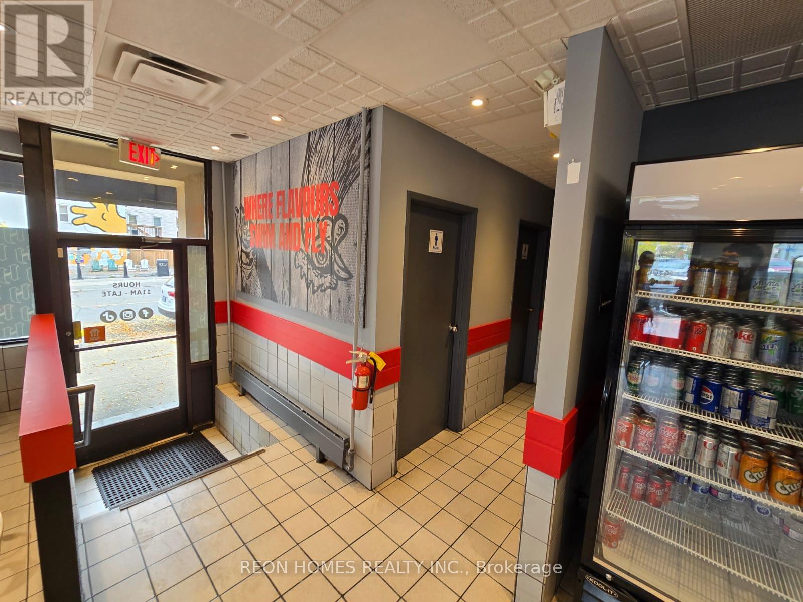 Photo 3 of 201 Dundas Street W, Whitby ON