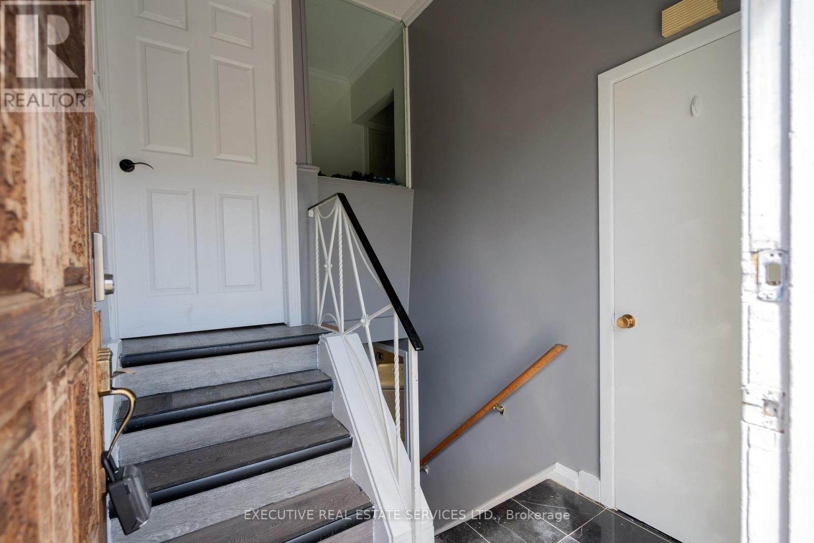 Photo 22 of 32 Brimorton Drive, Toronto ON