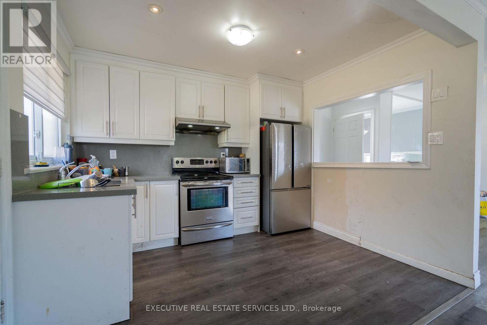 Photo 26 of 32 Brimorton Drive, Toronto ON