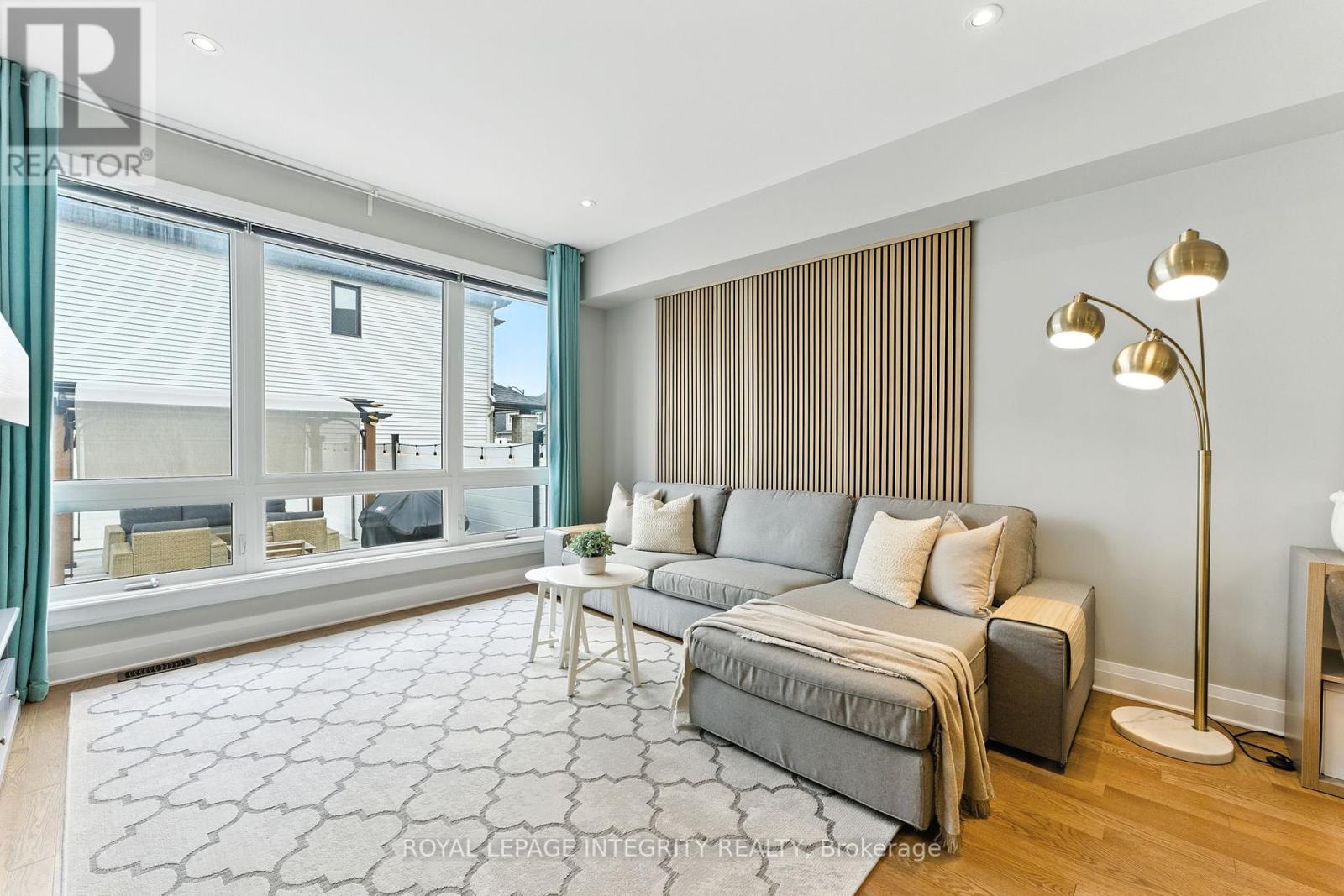 Photo 10 of 150 Shinny Avenue, Ottawa ON