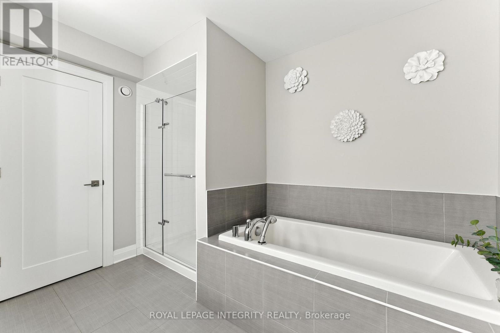 Photo 17 of 150 Shinny Avenue, Ottawa ON