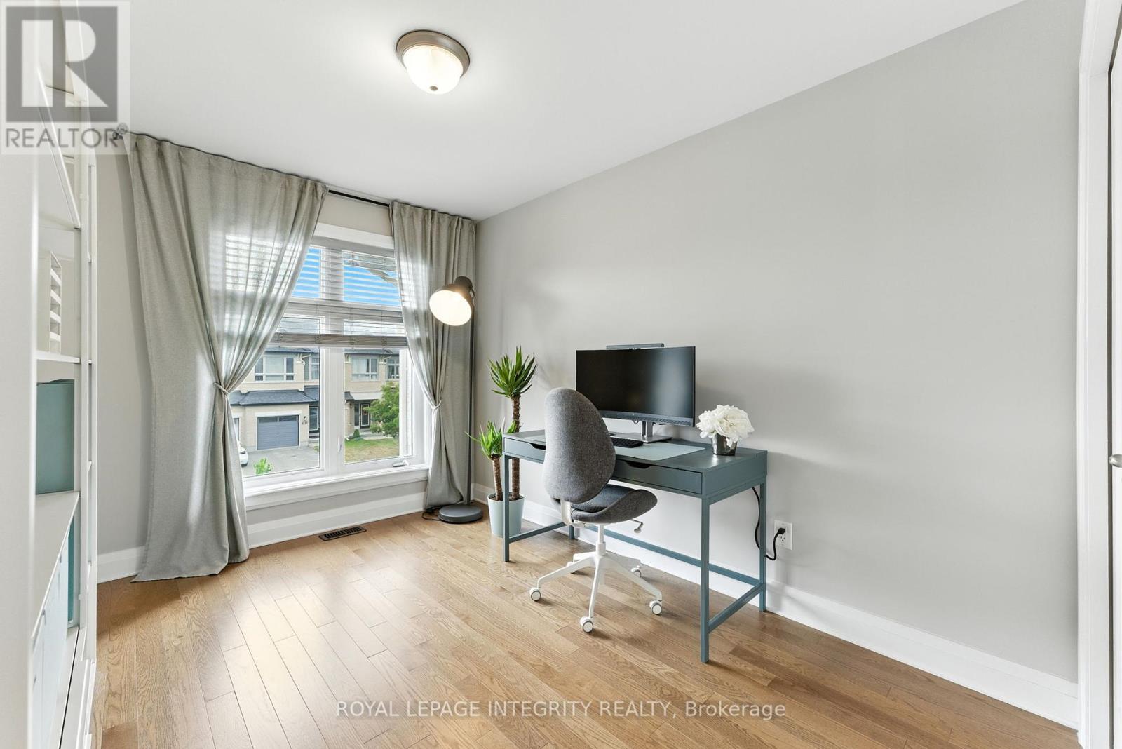 Photo 18 of 150 Shinny Avenue, Ottawa ON