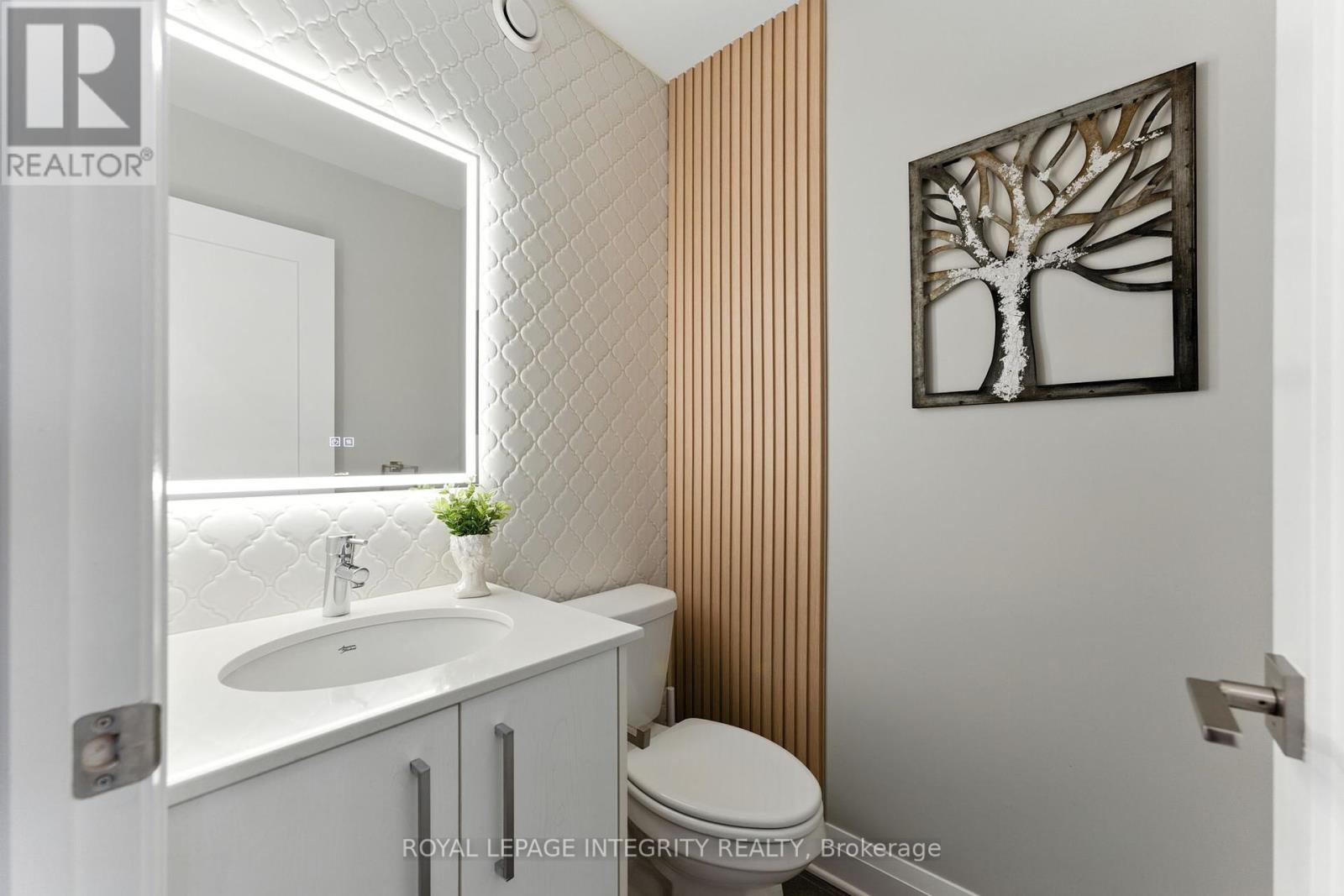 Photo 24 of 150 Shinny Avenue, Ottawa ON