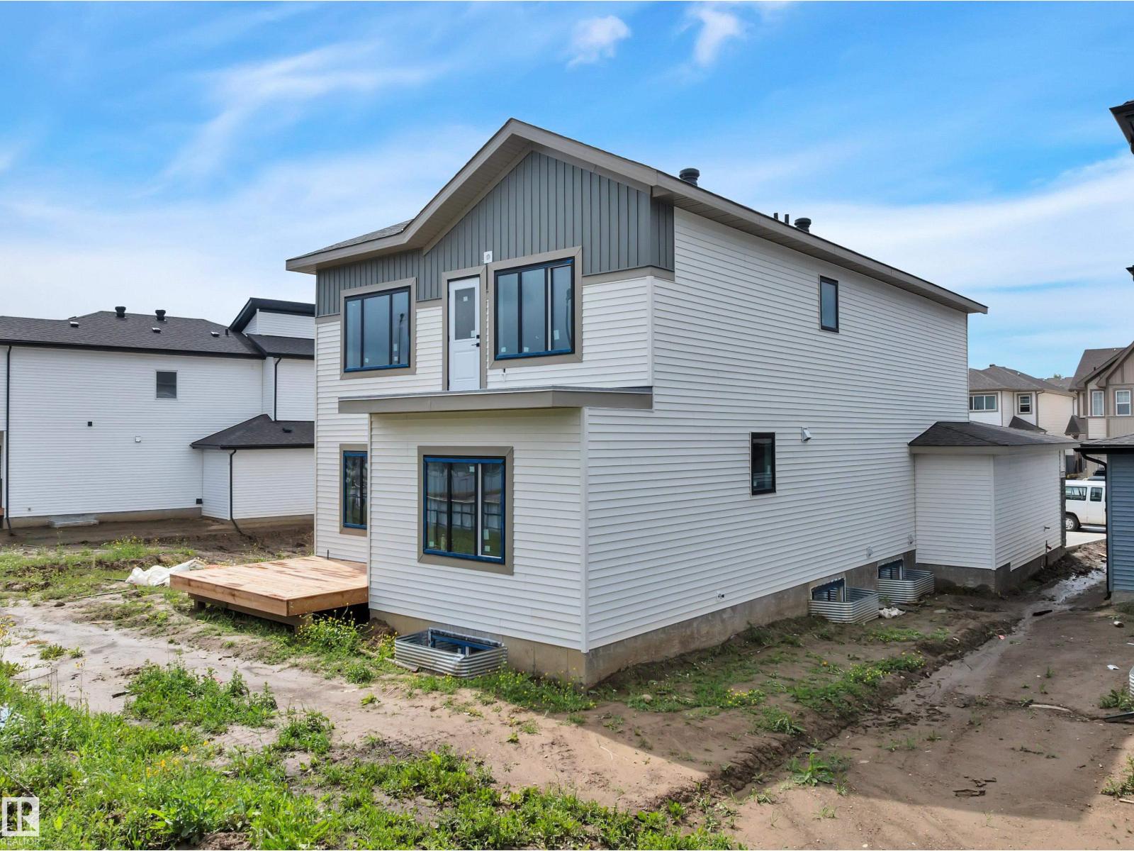 Photo 7 of 1925 Westerra Ln, Stony Plain AB