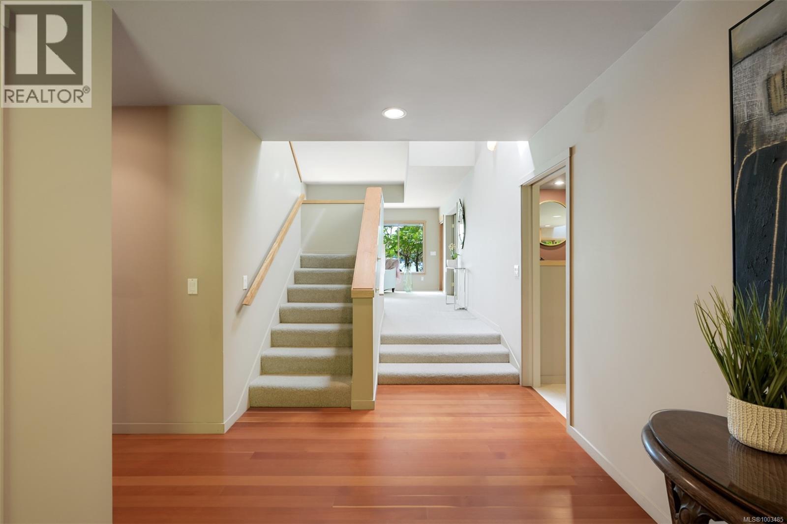 114 Arbutus Rd, Salt Spring