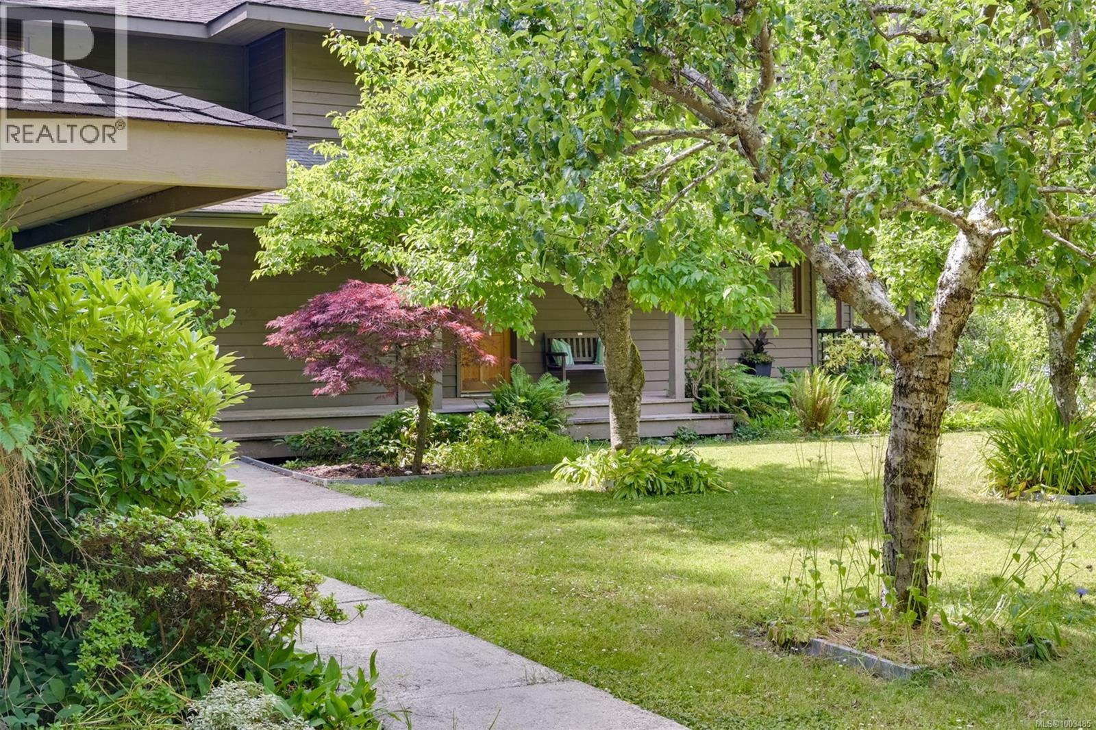 114 Arbutus Rd, Salt Spring