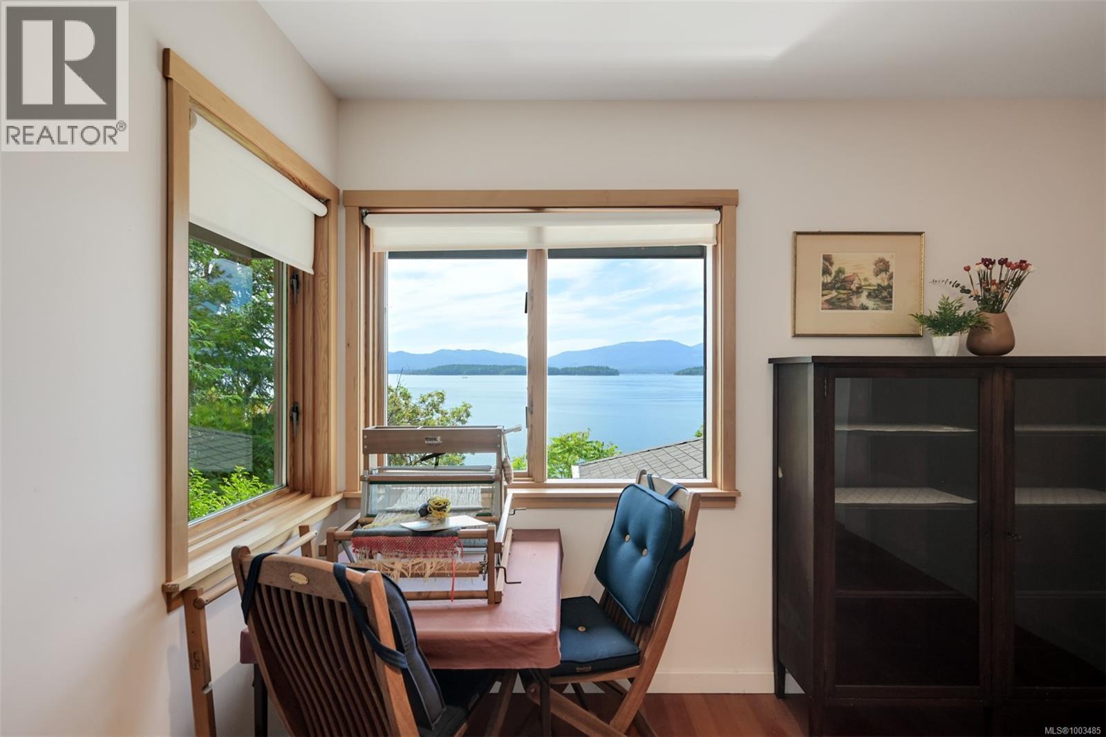 114 Arbutus Rd, Salt Spring