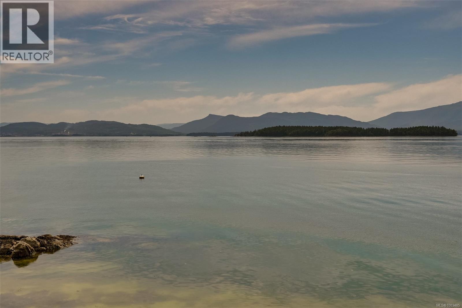 114 Arbutus Rd, Salt Spring