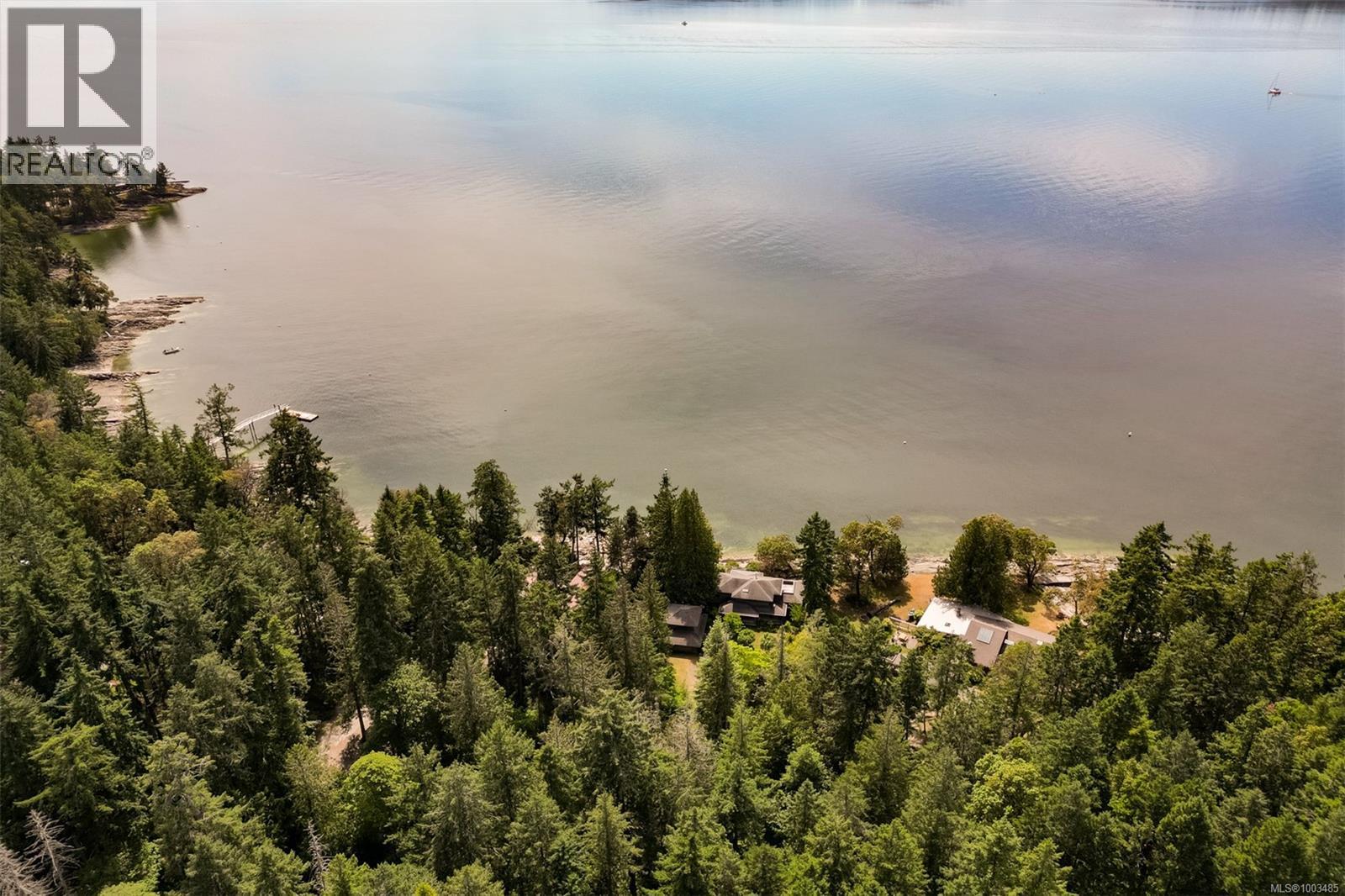 114 Arbutus Rd, Salt Spring