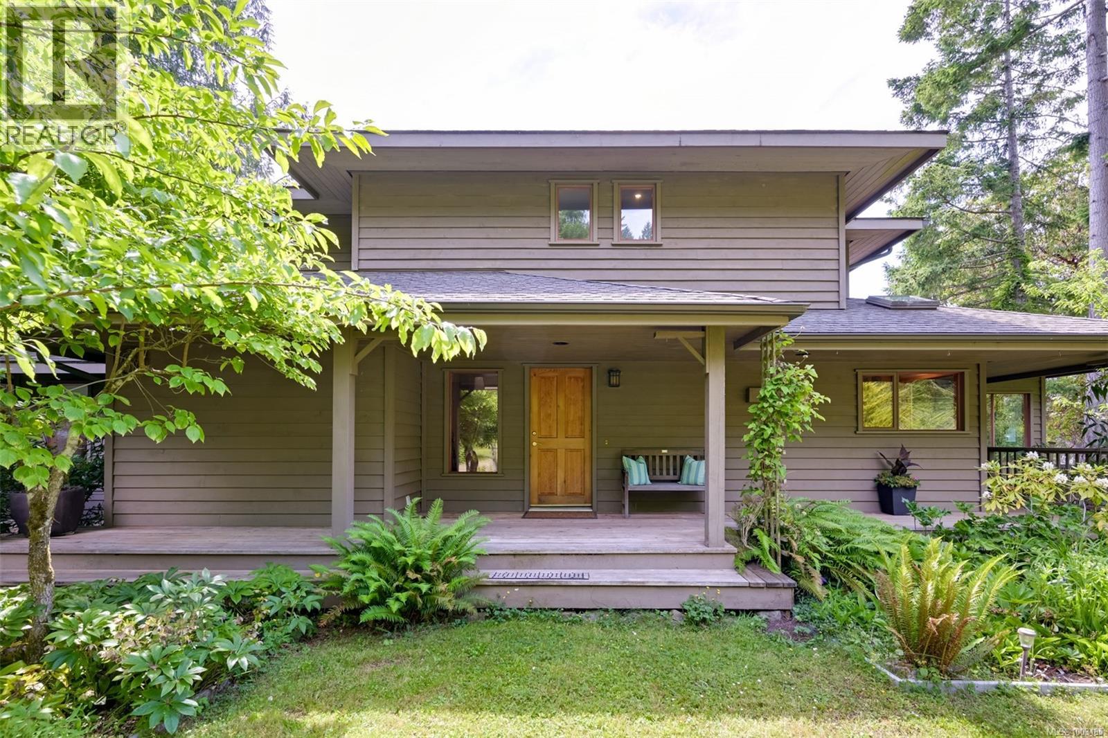 114 Arbutus Rd, Salt Spring