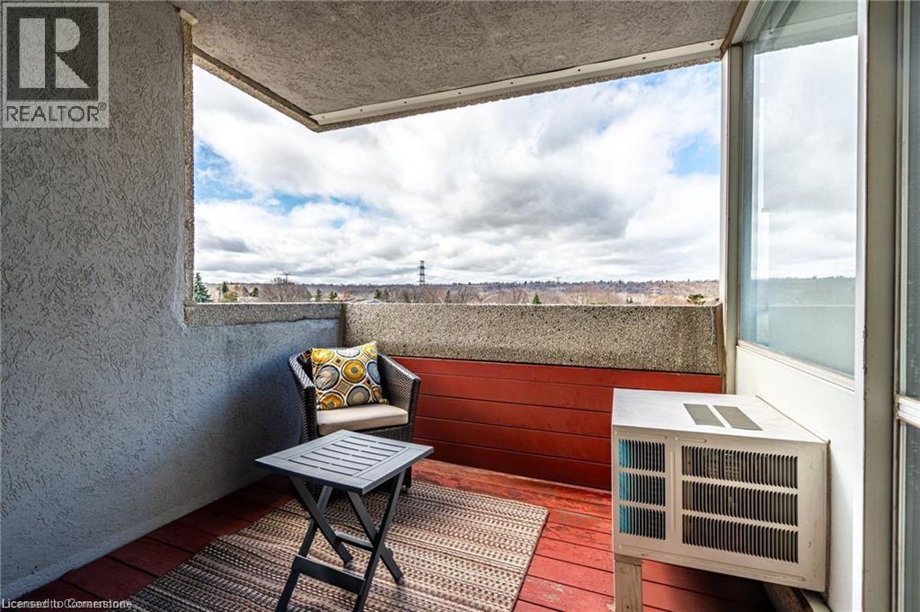 Photo 25 of 40 Harrisford Street Unit 402, Hamilton ON