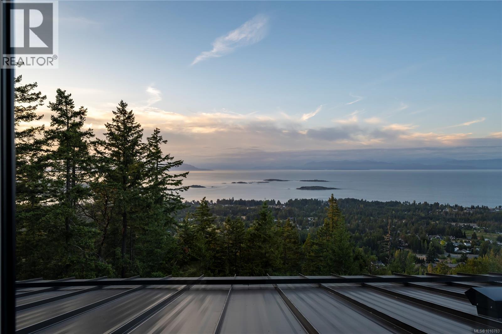 Photo 61 of 7546 Tonnerre Way, Lantzville BC