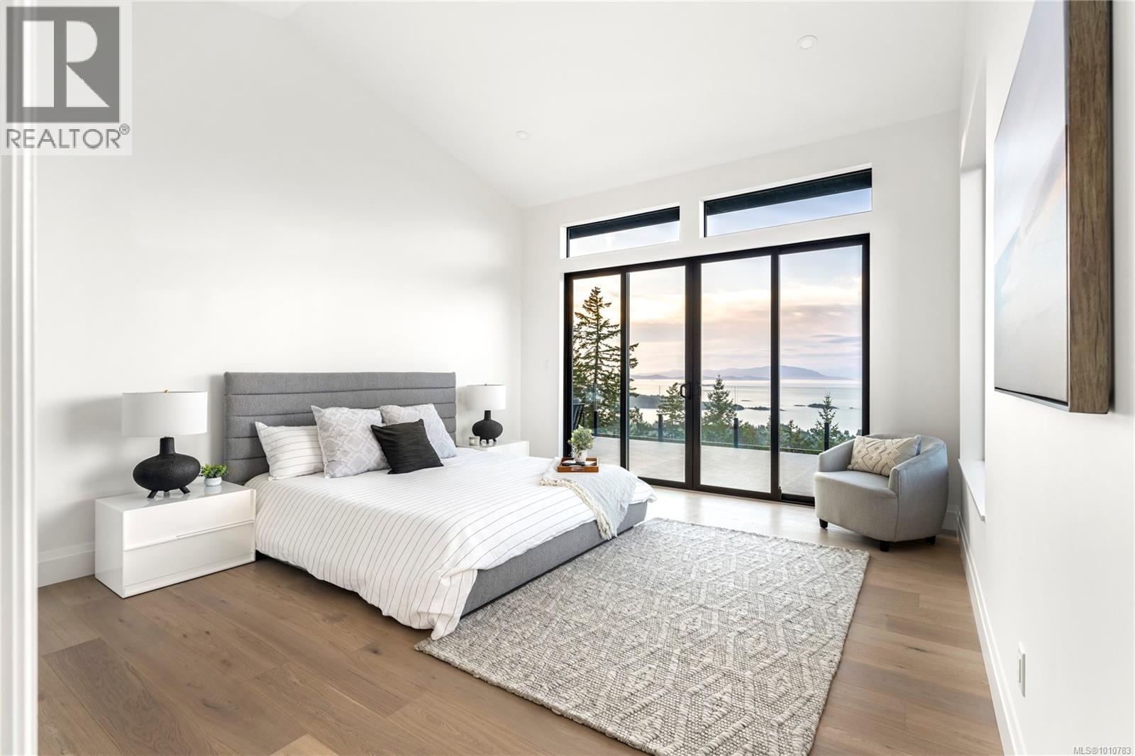 Photo 12 of 7546 Tonnerre Way, Lantzville BC