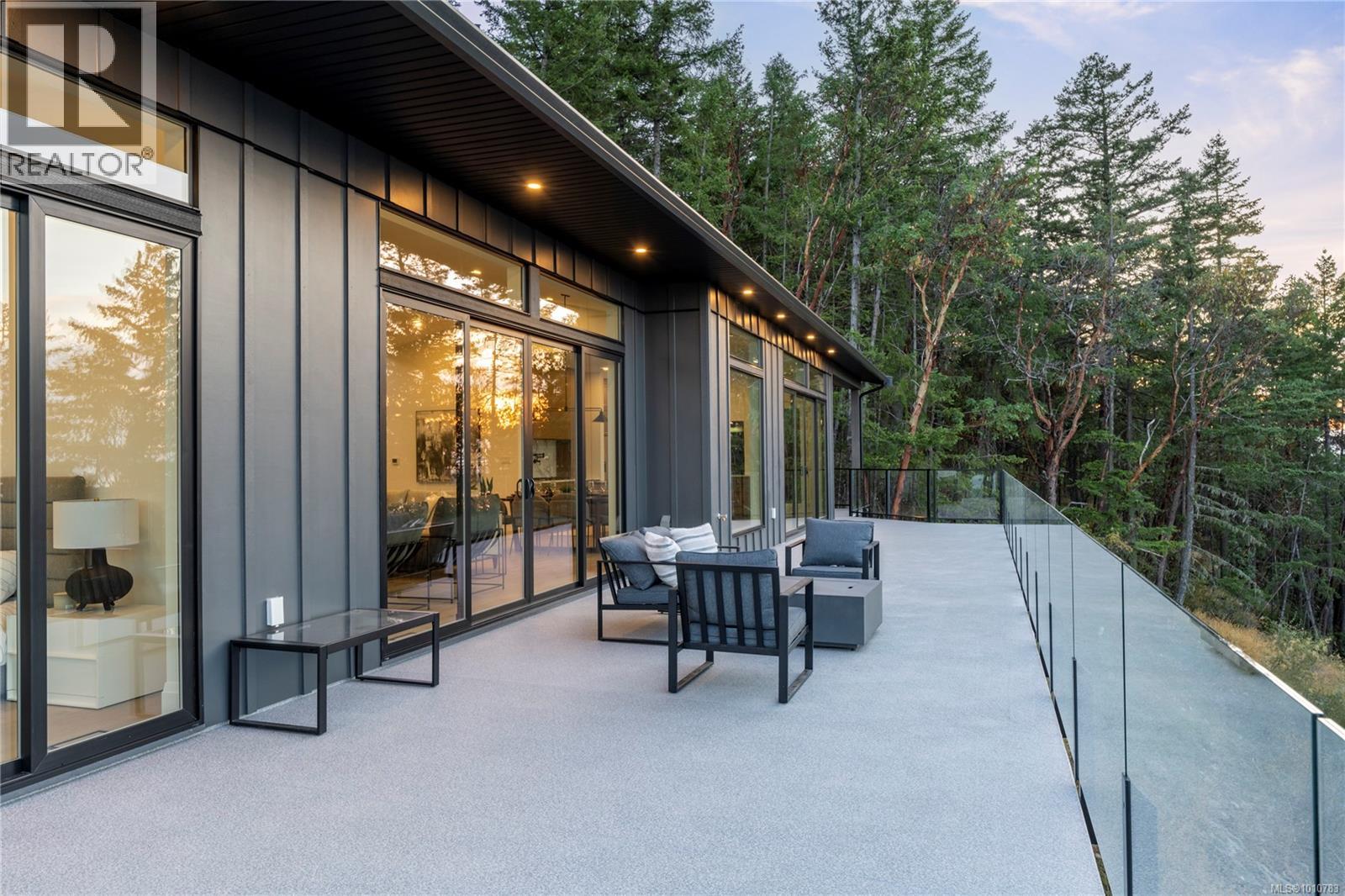 Photo 33 of 7546 Tonnerre Way, Lantzville BC