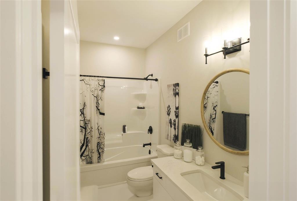 Photo 1 of 51093 Heatherdale Road, Lorette MB