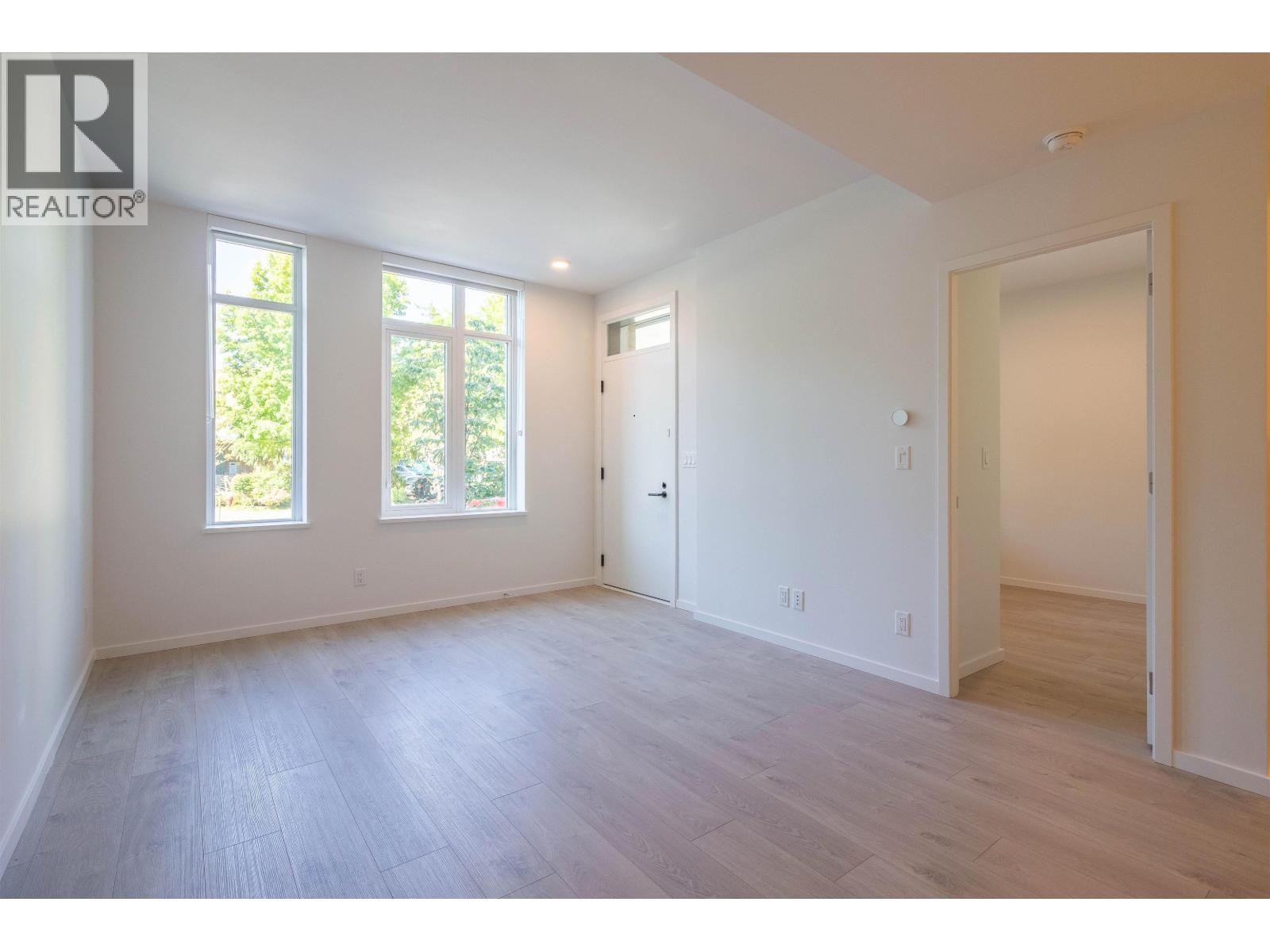 Photo 9 of 2 6788 Minoru Boulevard, Richmond BC