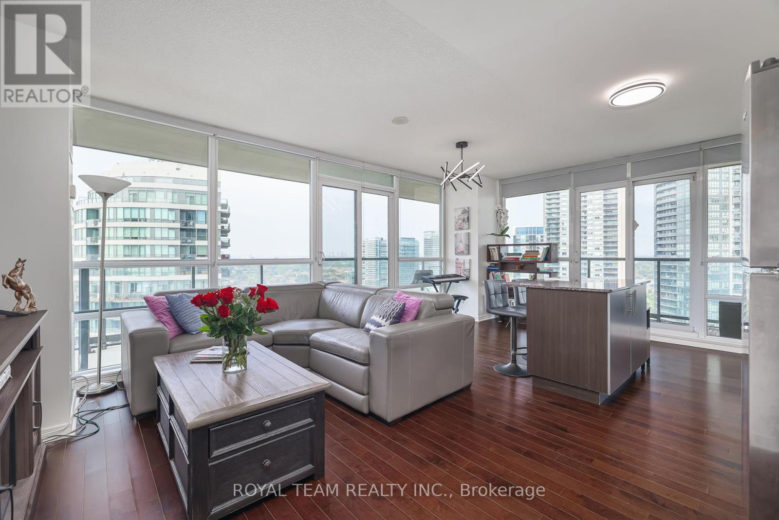 Photo 22 of 2504 2230 Lake Shore Boulevard W, Toronto ON