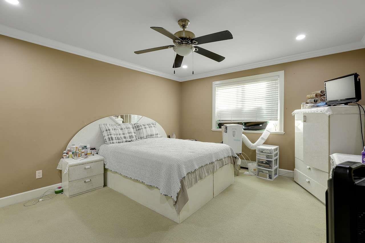 Photo 37 of 6935 152 Street, Surrey BC