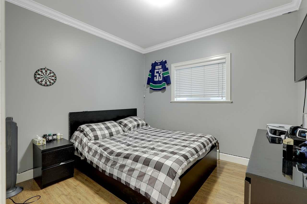 Photo 38 of 6935 152 Street, Surrey BC