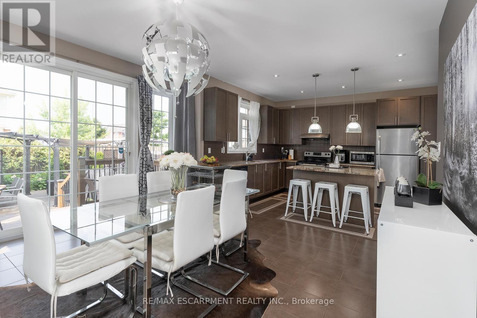 Photo 9 of 6325 St Michael Avenue, Niagara Falls ON