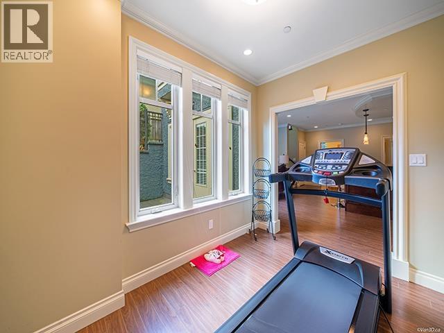 Photo 21 of 2135 W 37th Avenue, Vancouver BC