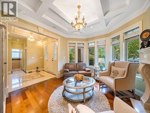Photo 13 of 2135 W 37th Avenue, Vancouver BC
