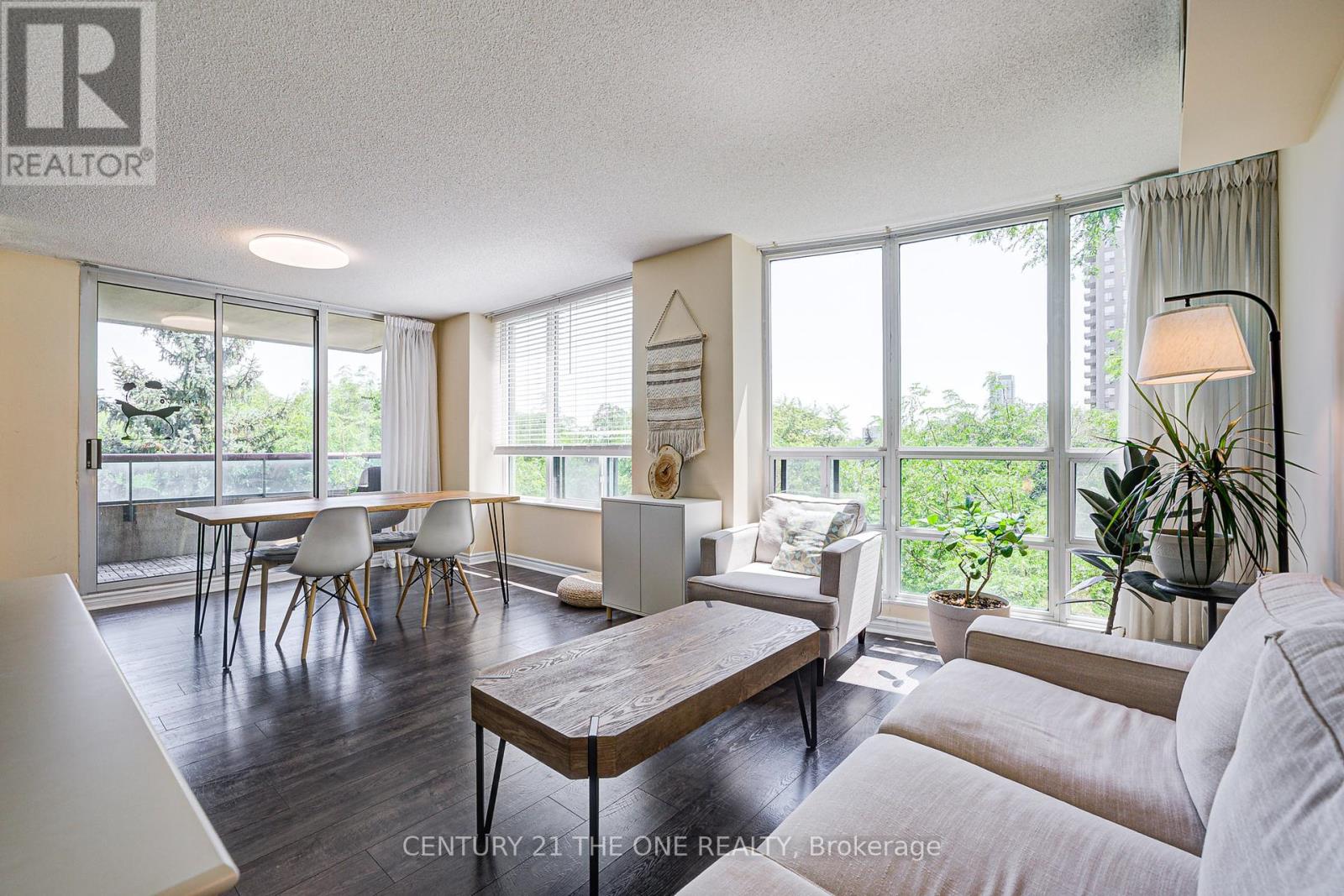 Photo 16 of 605 238 Doris Avenue, Toronto ON