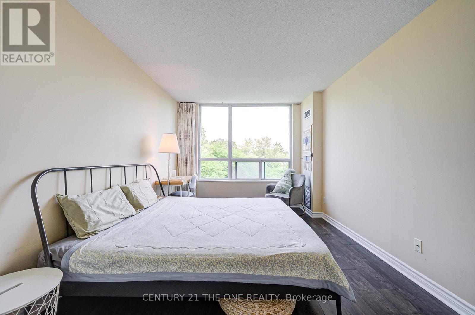 Photo 39 of 605 238 Doris Avenue, Toronto ON