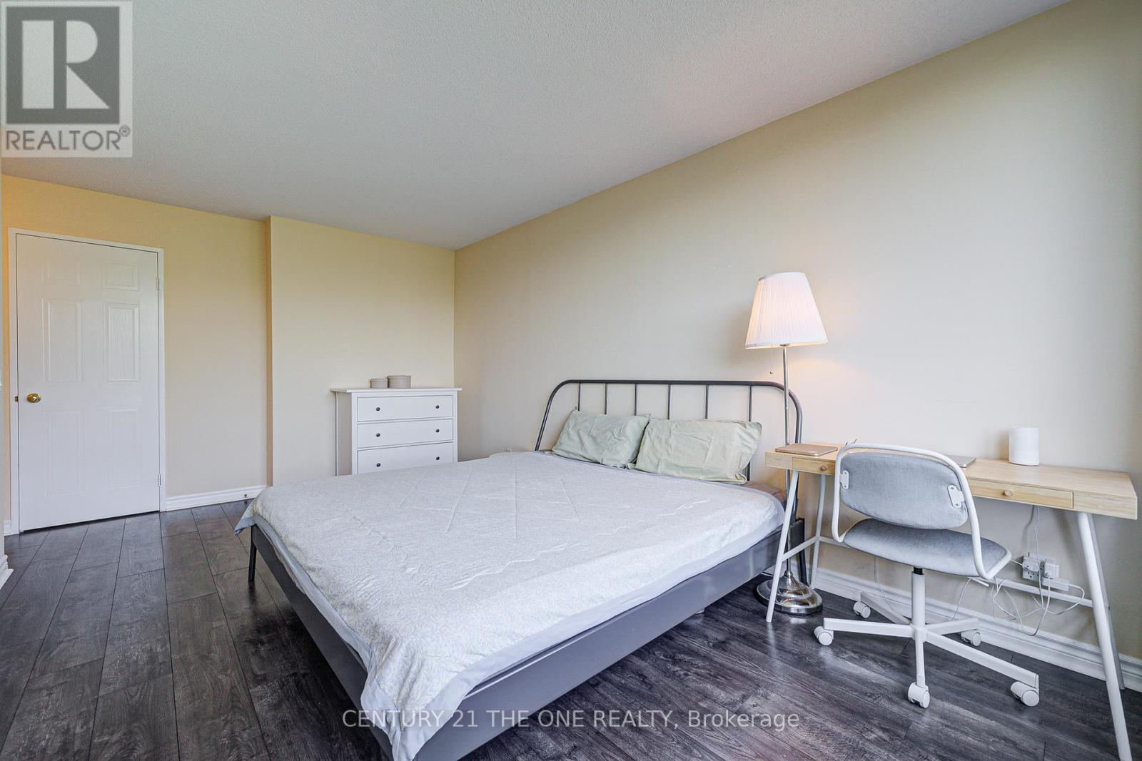 Photo 24 of 605 238 Doris Avenue, Toronto ON