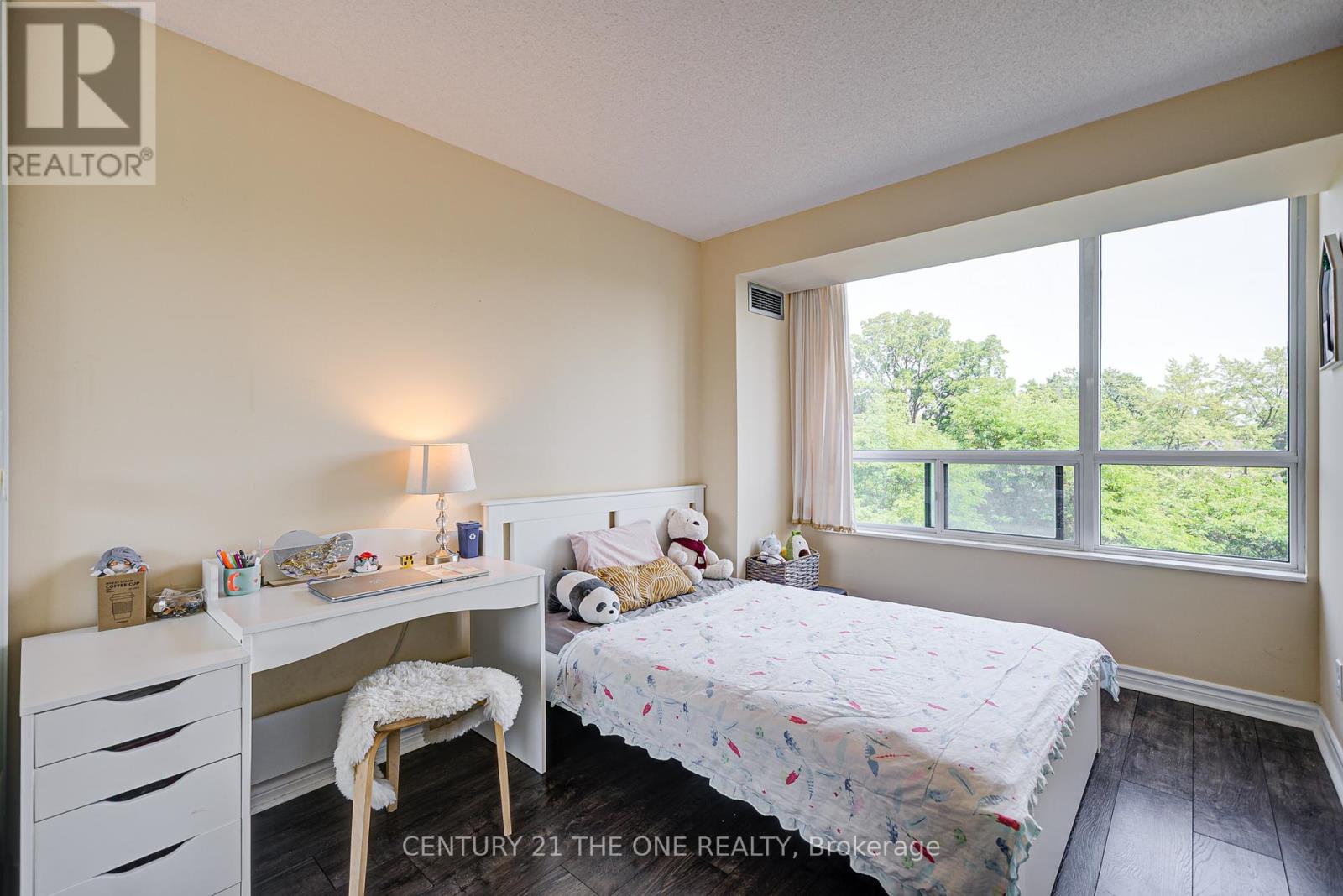 Photo 15 of 605 238 Doris Avenue, Toronto ON