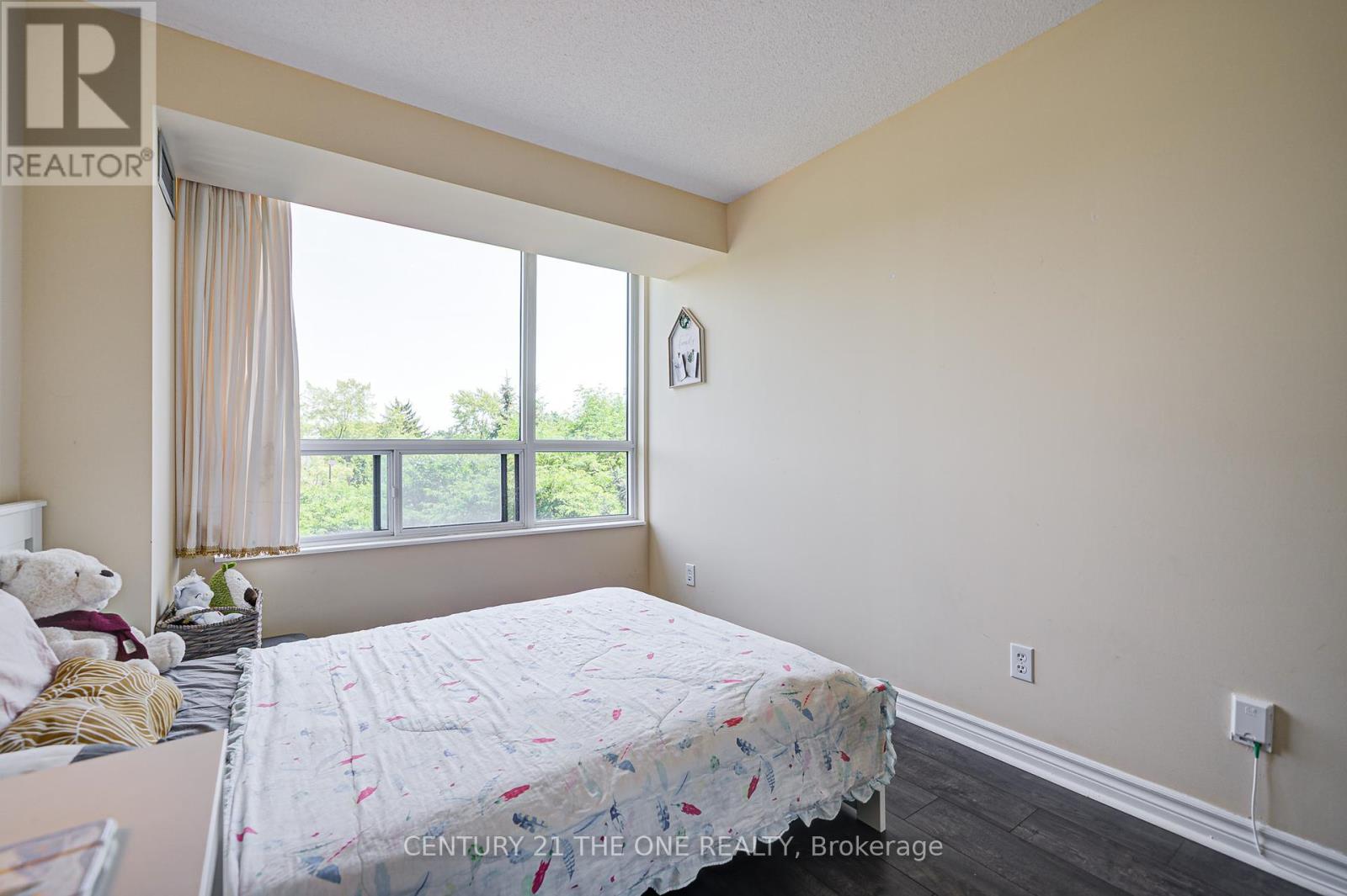 Photo 14 of 605 238 Doris Avenue, Toronto ON