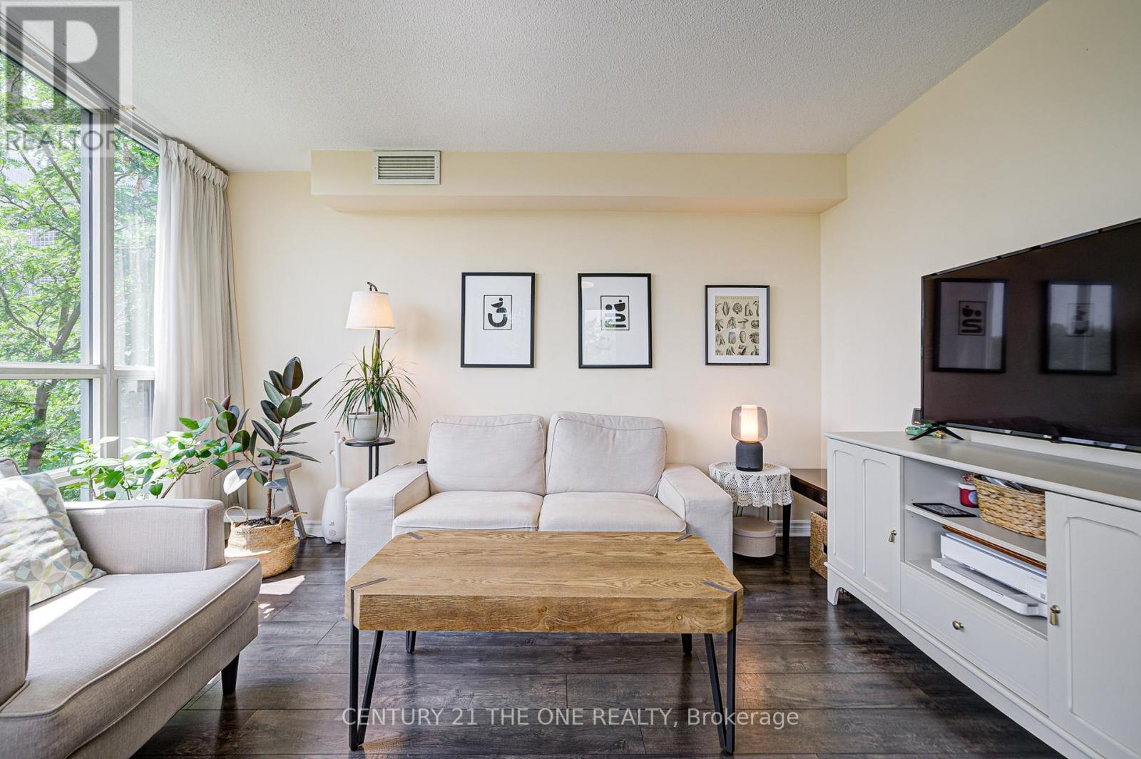 Photo 17 of 605 238 Doris Avenue, Toronto ON