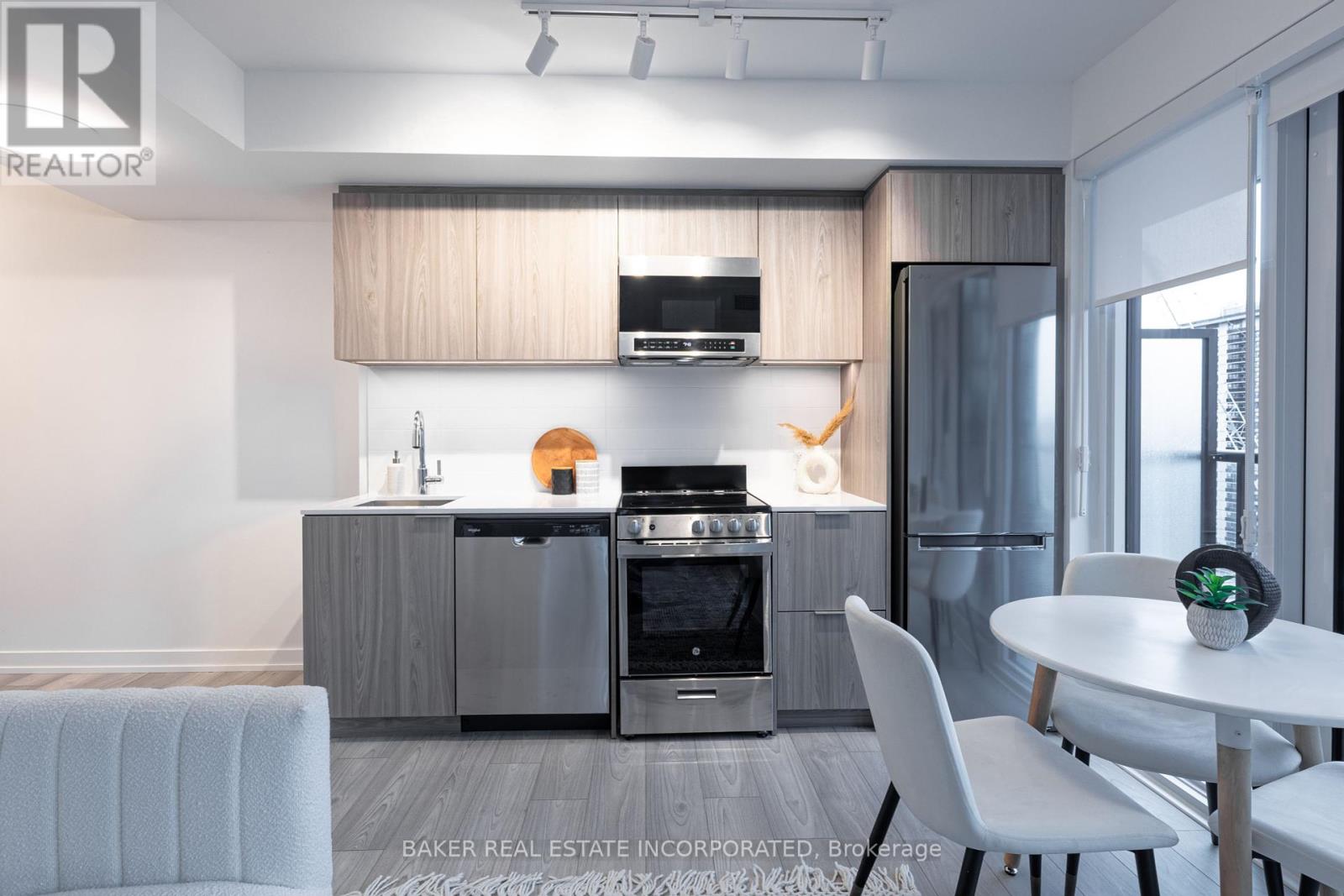 Photo 9 of 1210 223 Redpath Avenue, Toronto ON